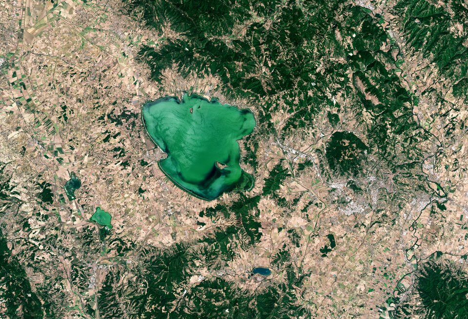 Lake Trasimeno Italy article