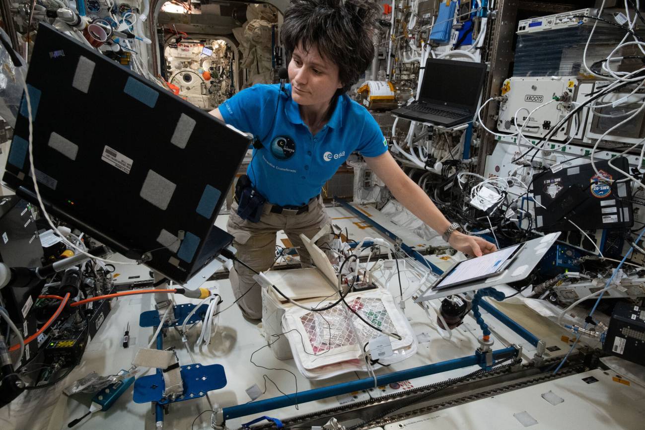 Una mujer europea comandara por primera vez la Estacion Espacial Internacional